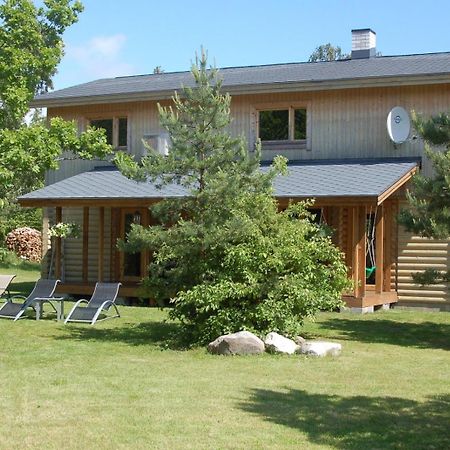 Kibuvitsa Holiday House Muratsi Екстериор снимка