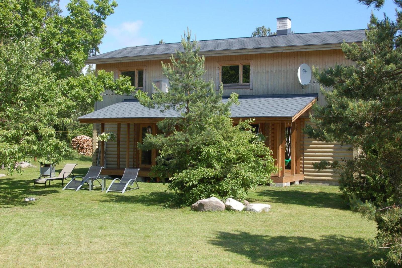 Kibuvitsa Holiday House Muratsi Екстериор снимка