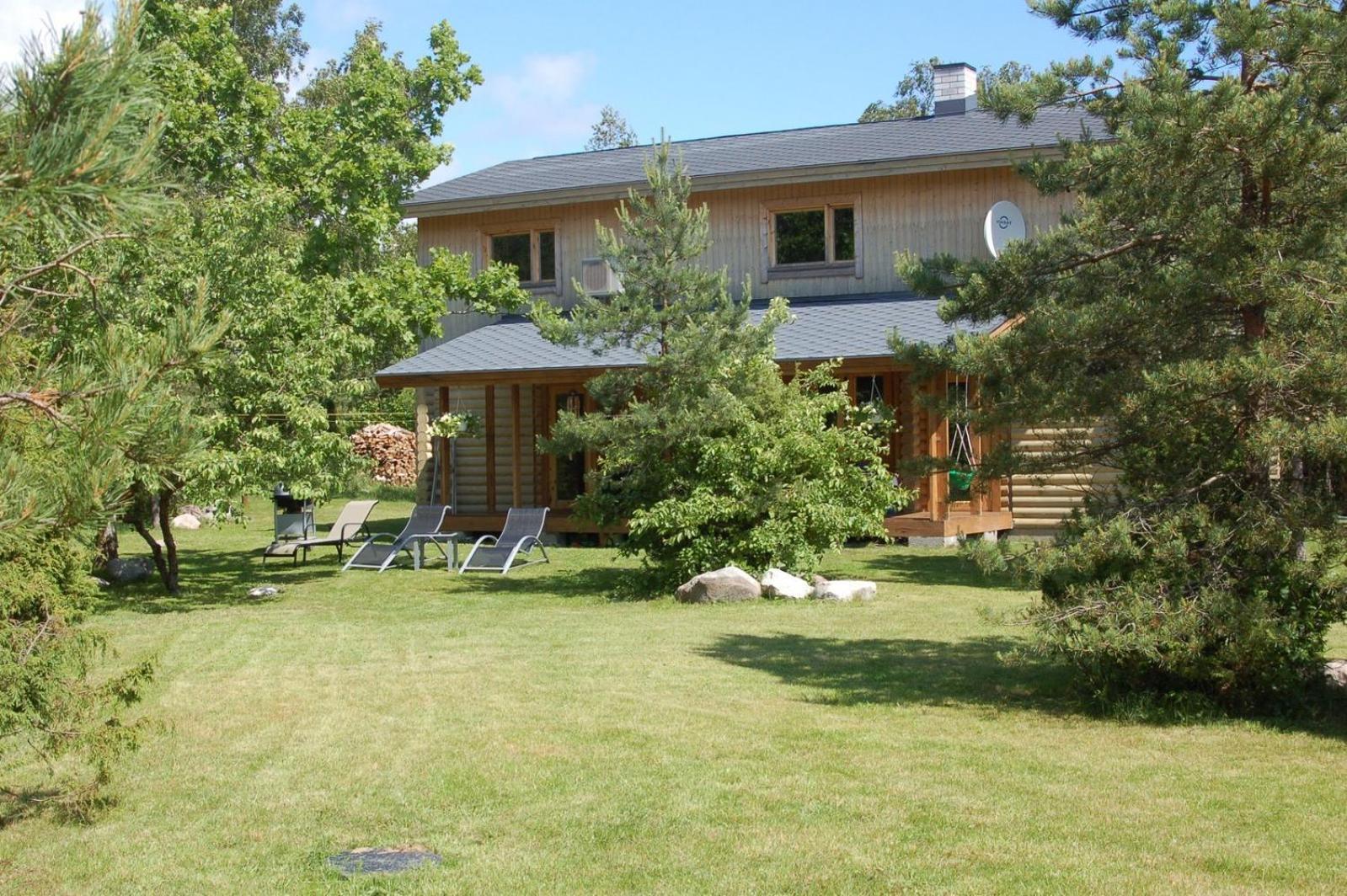 Kibuvitsa Holiday House Muratsi Екстериор снимка